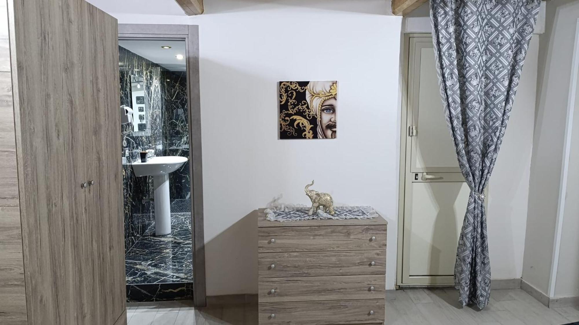 Hotel Porta Garibaldi 1 Katania Zewnętrze zdjęcie